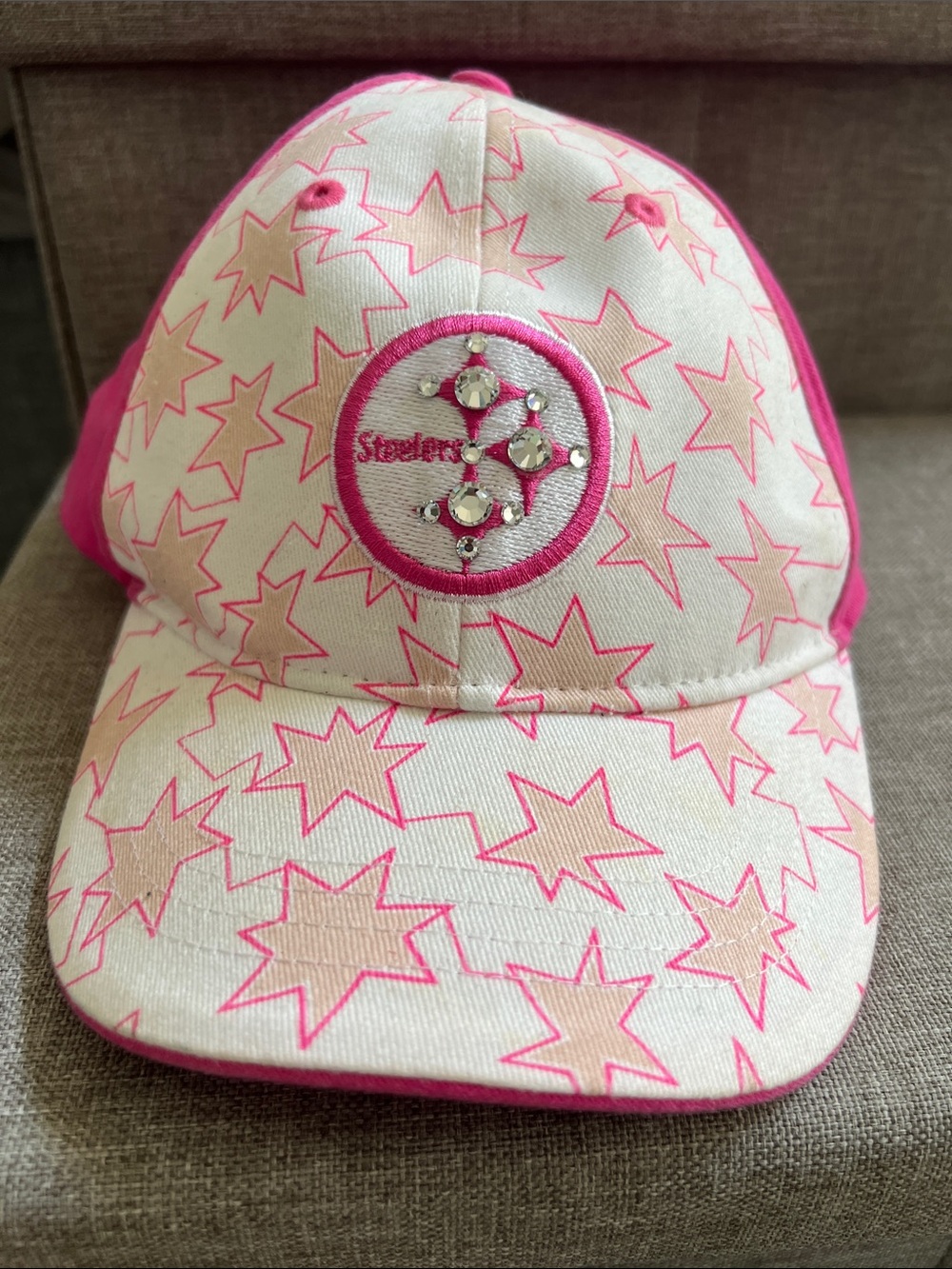 Girls Pink Pittsburgh Steelers Baseball Cap with Embellished Patch